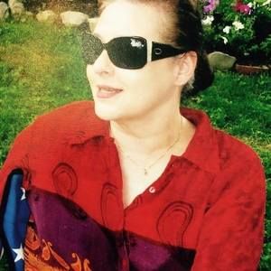 Meet your Posher, Sherry